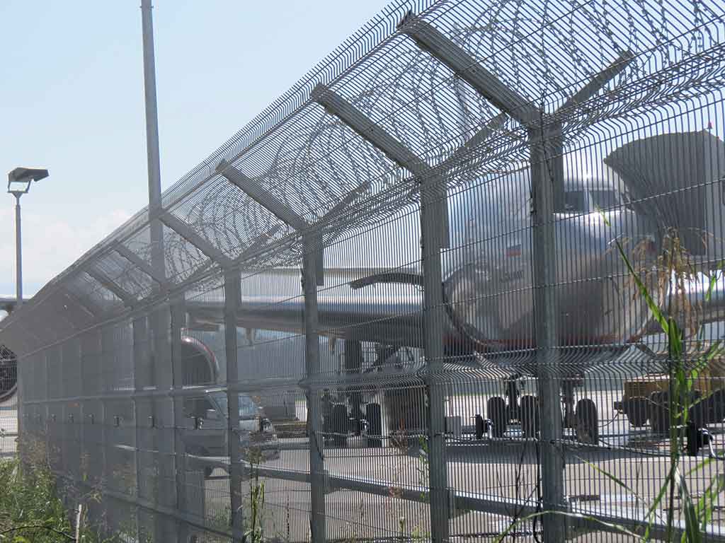 Ограждения для аэропортов и аэродромов в Москве